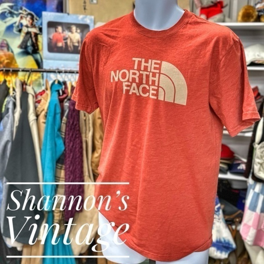The North Face sz small shirt A32